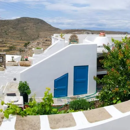 Cycladic In Rural Surrounding 4 Tholária