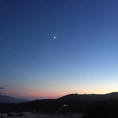 Cycladic In Rural Surrounding 4 Ferienhaus Tholária