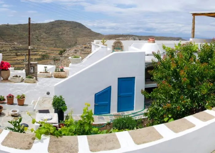 Cycladic In Rural Surrounding 4 Tholária